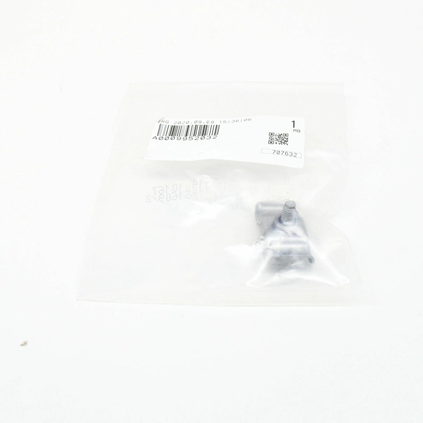 NEW MERCEDES-BENZ C W204 TRANSMISSION OIL LINE CLAMP A0009952032 ORIGINAL