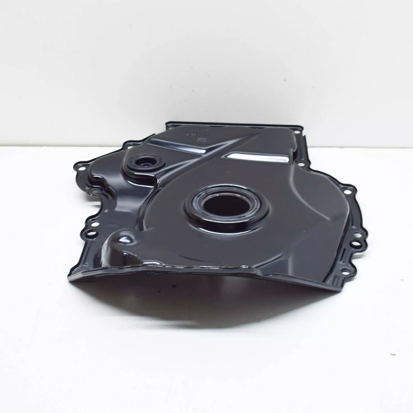 NEW VOLKSWAGEN ARTEON 3H7 FRONT LOWER ENGINE TIMING COVER 06N109210 ORIGINAL