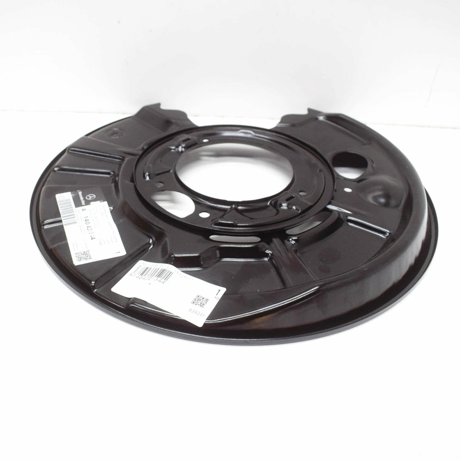 NEW MB S W140 REAR RIGHT WHEEL BRAKE PROTECTIVE PLATE A1404201344