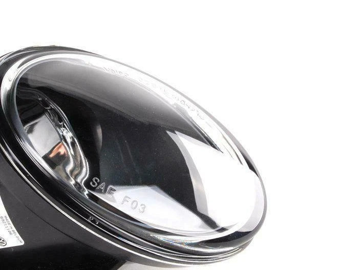 NEW VOLKSWAGEN BEETLE 9C FRONT RIGHT HALOGEN FOG LIGHT 1C0941700E ORIGINAL