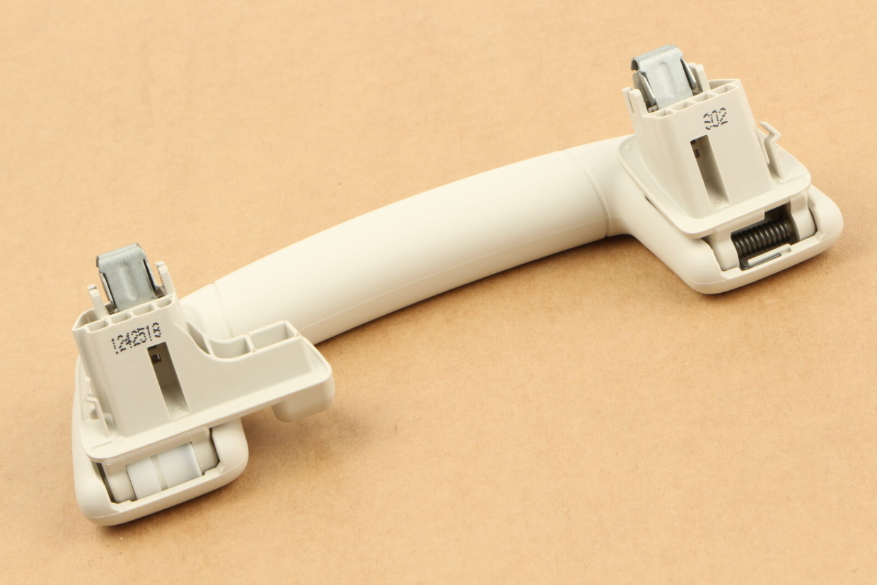 NEW VW PASSAT B8 3G REAR ROOF GRAB HANDLE 3G0857643B NX1 3G0857643BNX1 ORIGINAL