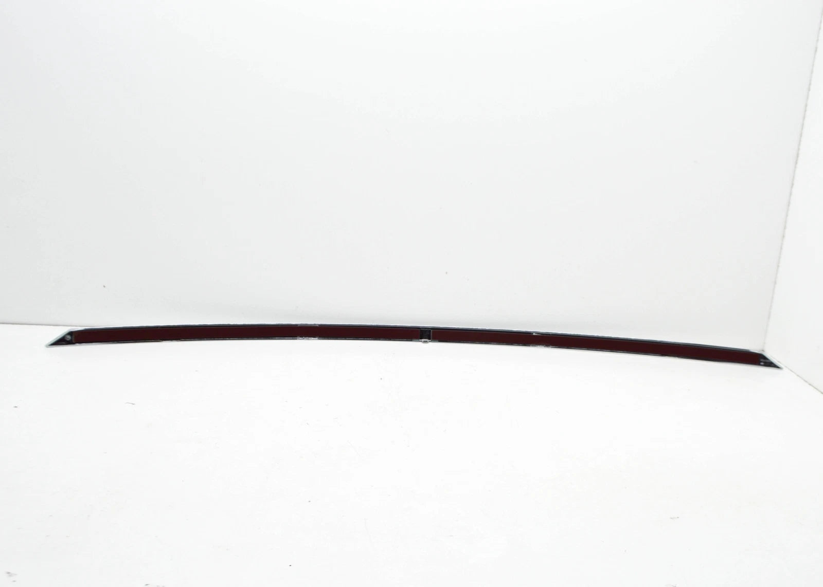 NEW BMW 7 F01, F02 REAR BUMPER CHROME STRIP MOULDING 51127301239 7301239