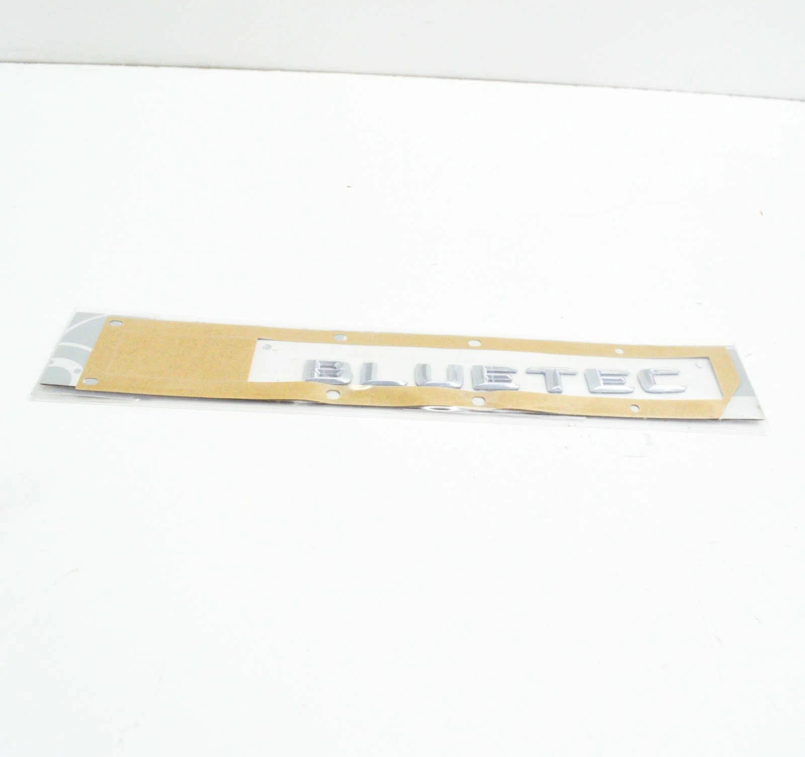 NEW MERCEDES BENZ C W205 BLUETEC REAR EMBLEM LOGO A2058171515