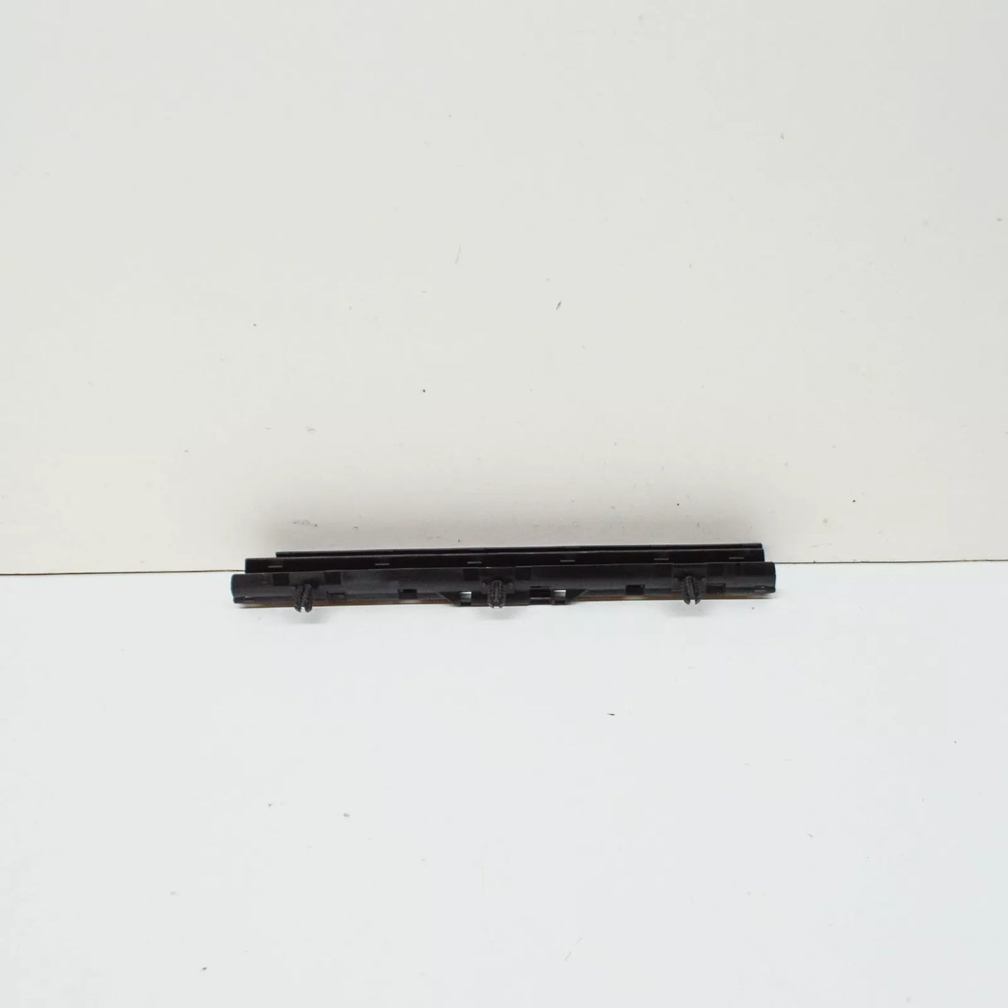 NEW BMW 5 G30 FRONT WIRING HARNESS CABEL DUCT 61136837365 6837365 ORIGINAL