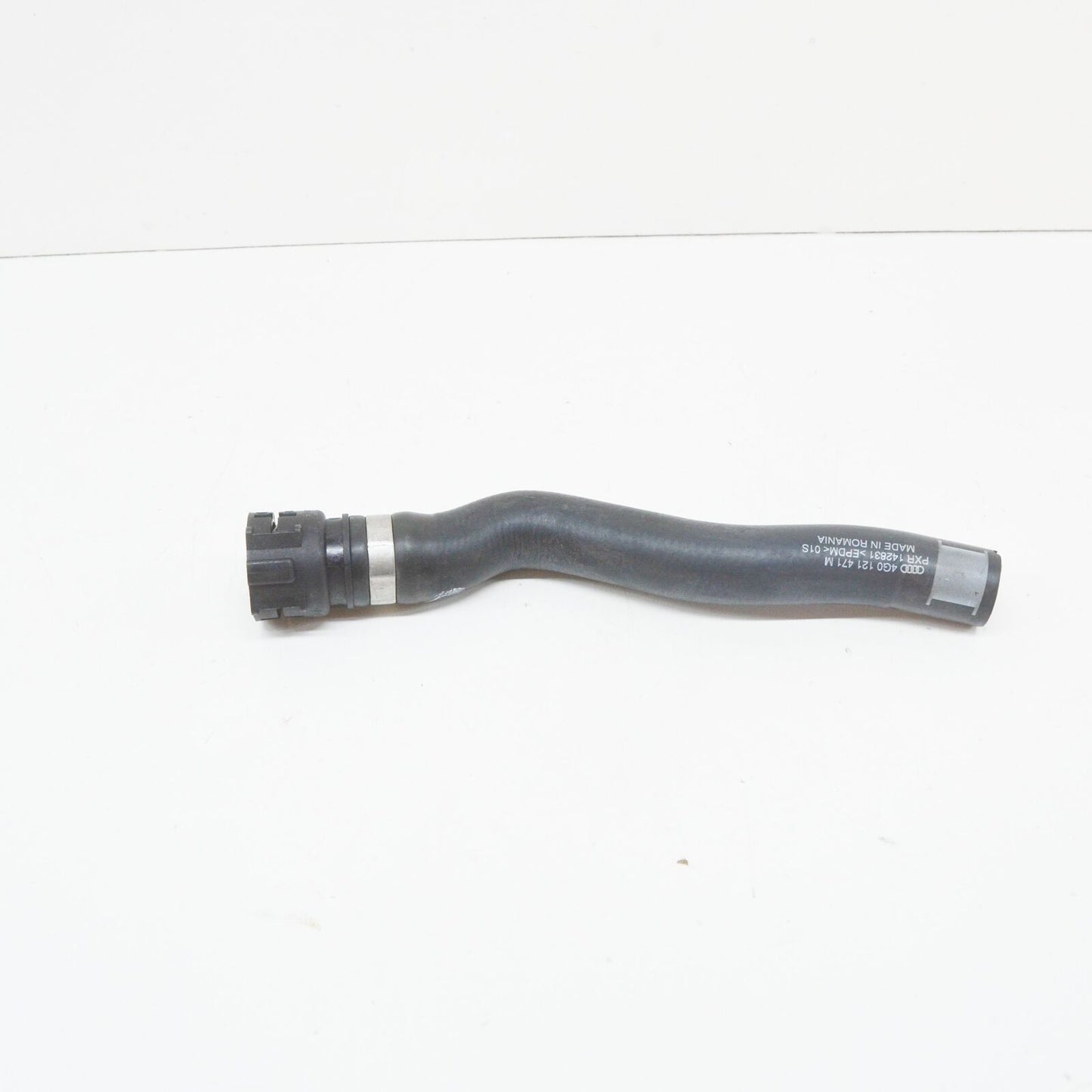 NEW AUDI RS7 SPORTBACK 4G8 COOLANT HOSE WITH QUICK COUPLING 4G0121471M ORIGINAL