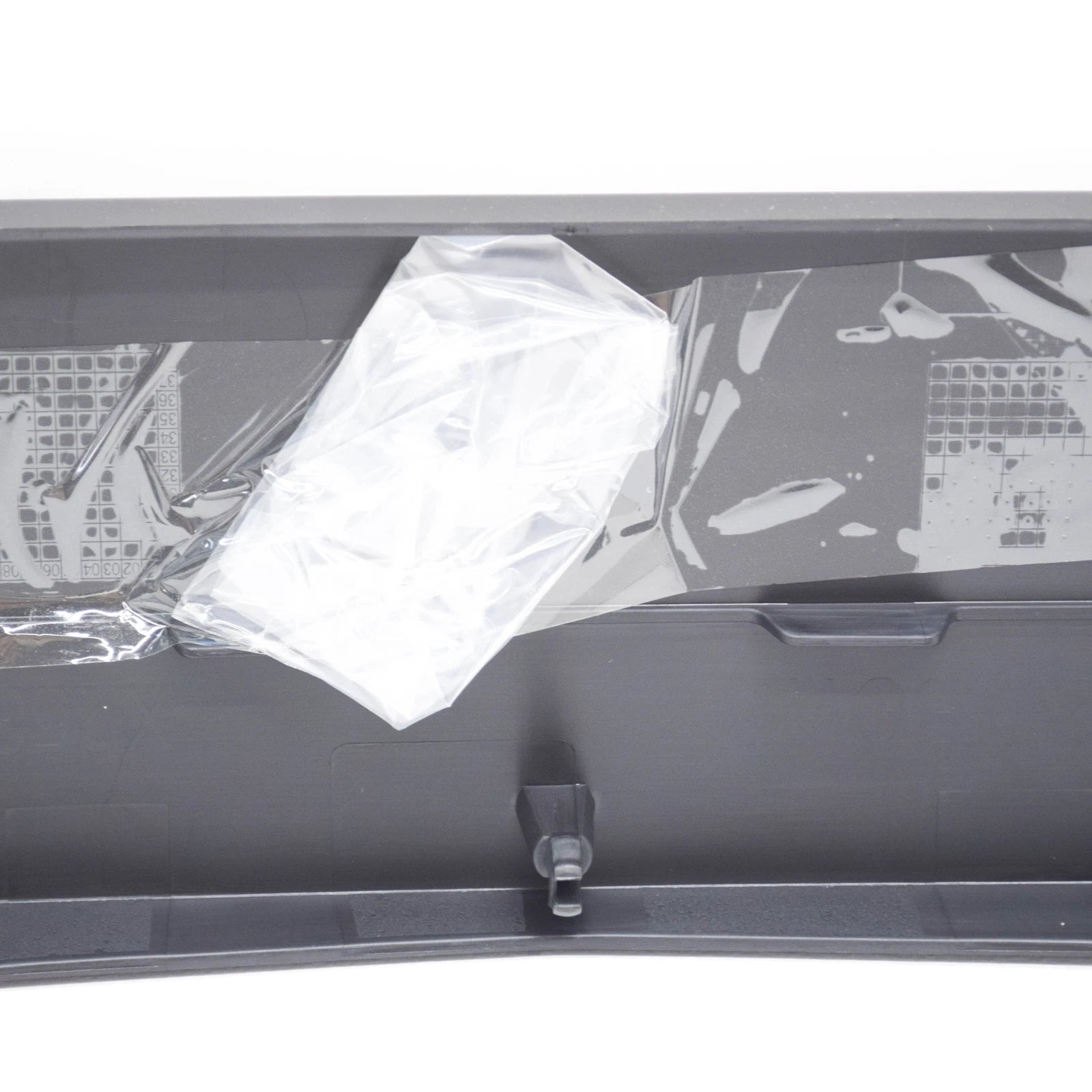 NEW MERCEDES-BENZ GLC COUPE C253 FRONT BUMPER NUMBER HOLDER A2538802202 ORIGINAL