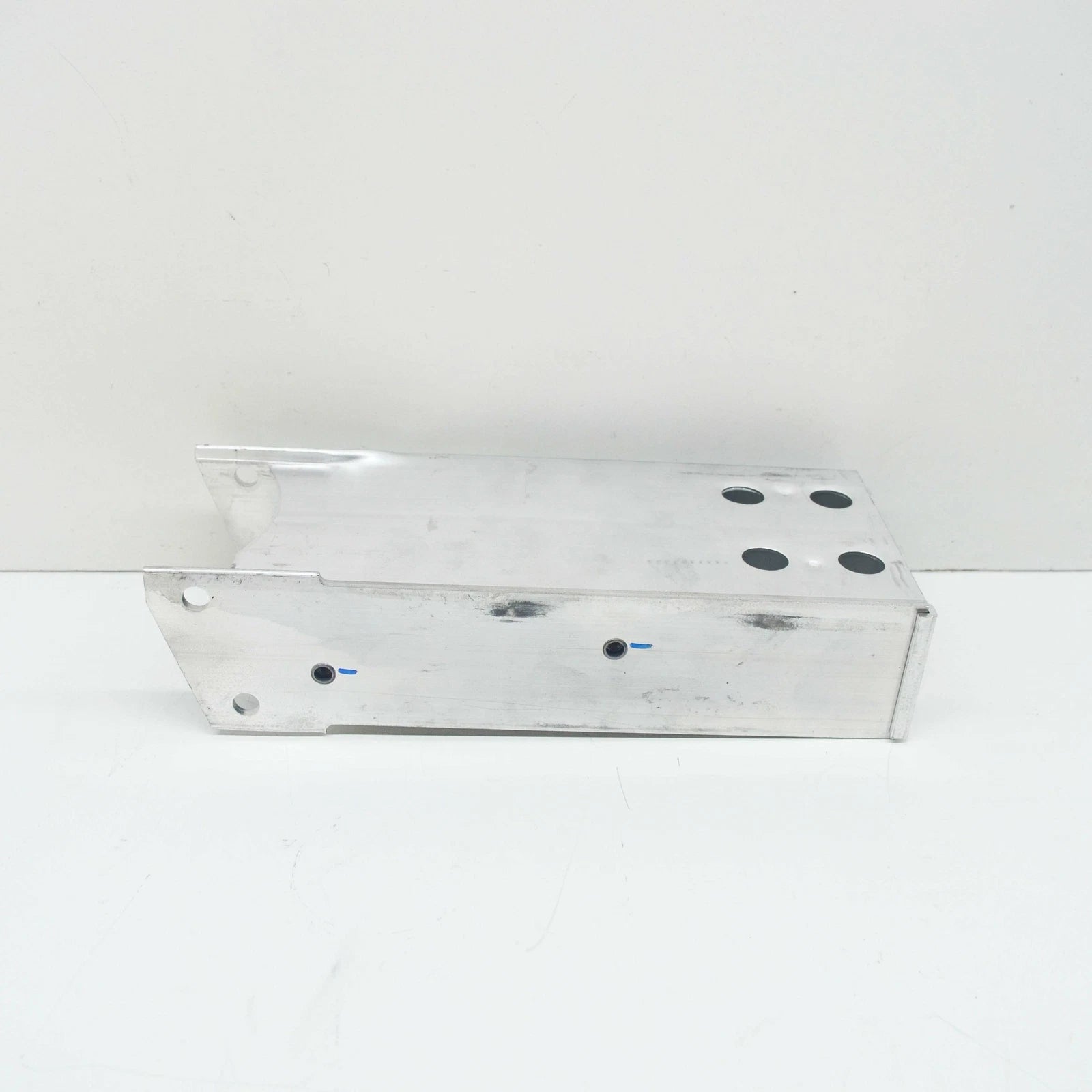 NEW MB SL R231 FRONT LEFT BUMPER IMPACT BRACKET A2316200195 ORIGINAL