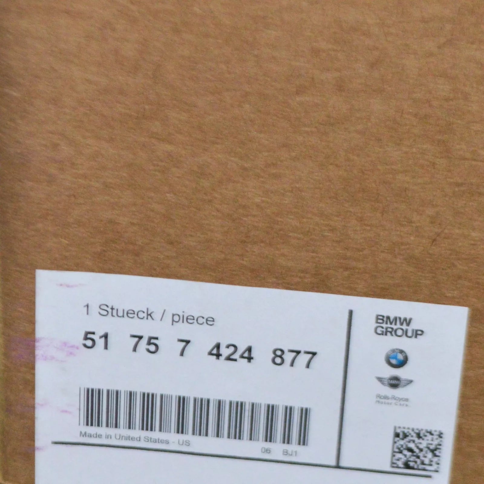 NEW BMW X5 G05 FRONT LEFT WHEEL HOUSING LOWER COVER 51757424877 ORIGINAL