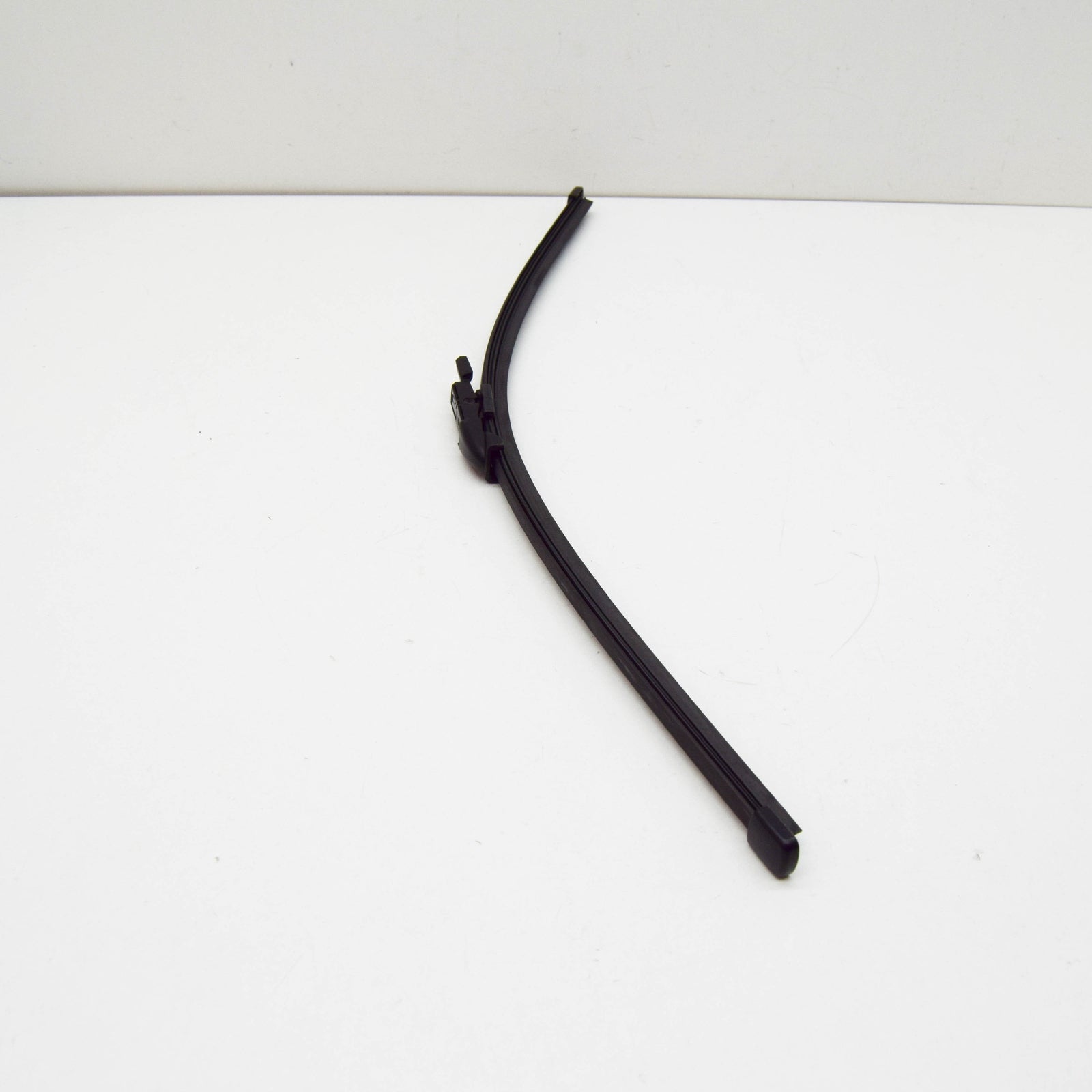 NEW MERCEDES-BENZ SPRINTER 906 REAR DOOR WIPER BLADE A0018203845 ORIGINAL
