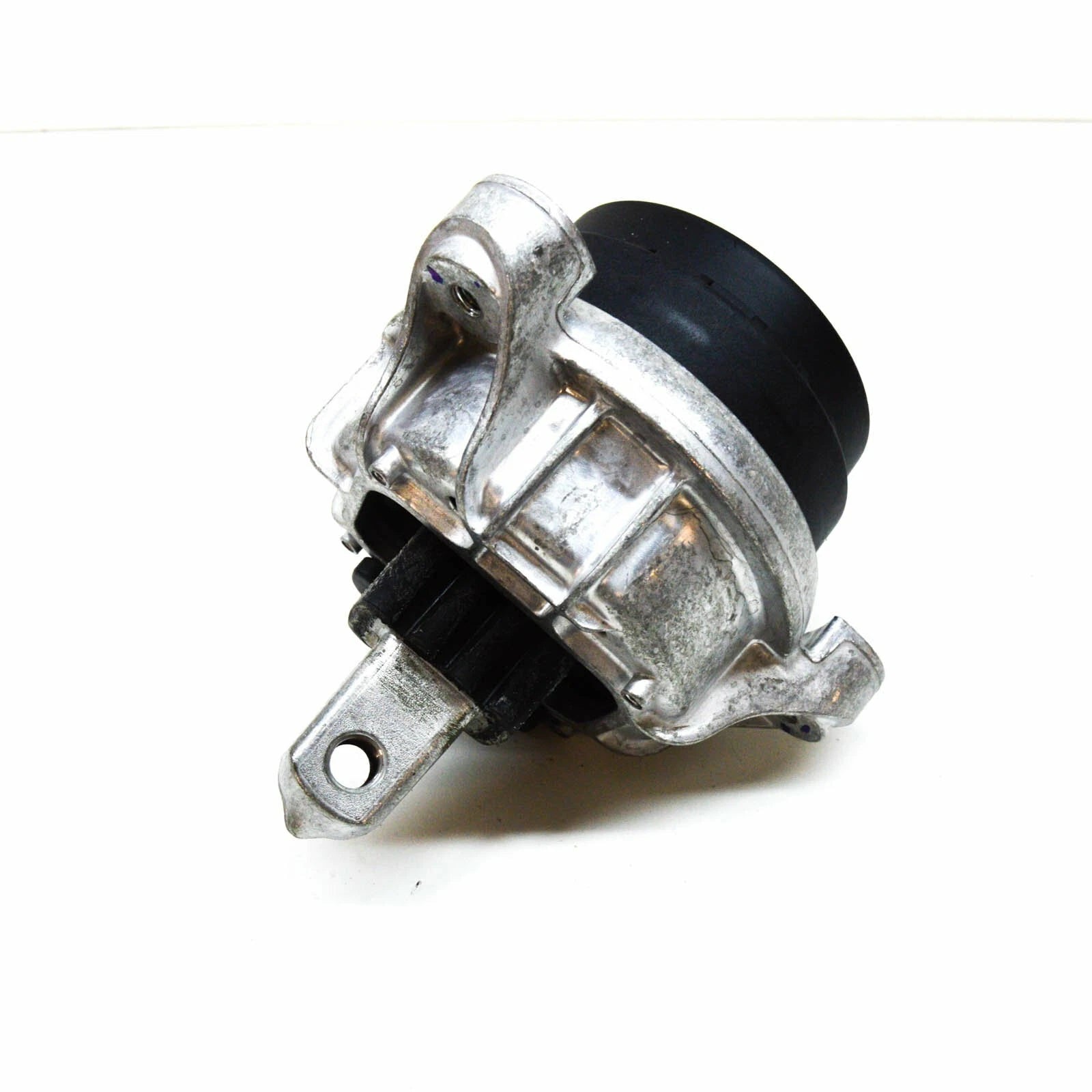 NEW BMW 5 F10 RIGHT SIDE ENGINE MOUNT 22117935148 7935148 ORIGINAL