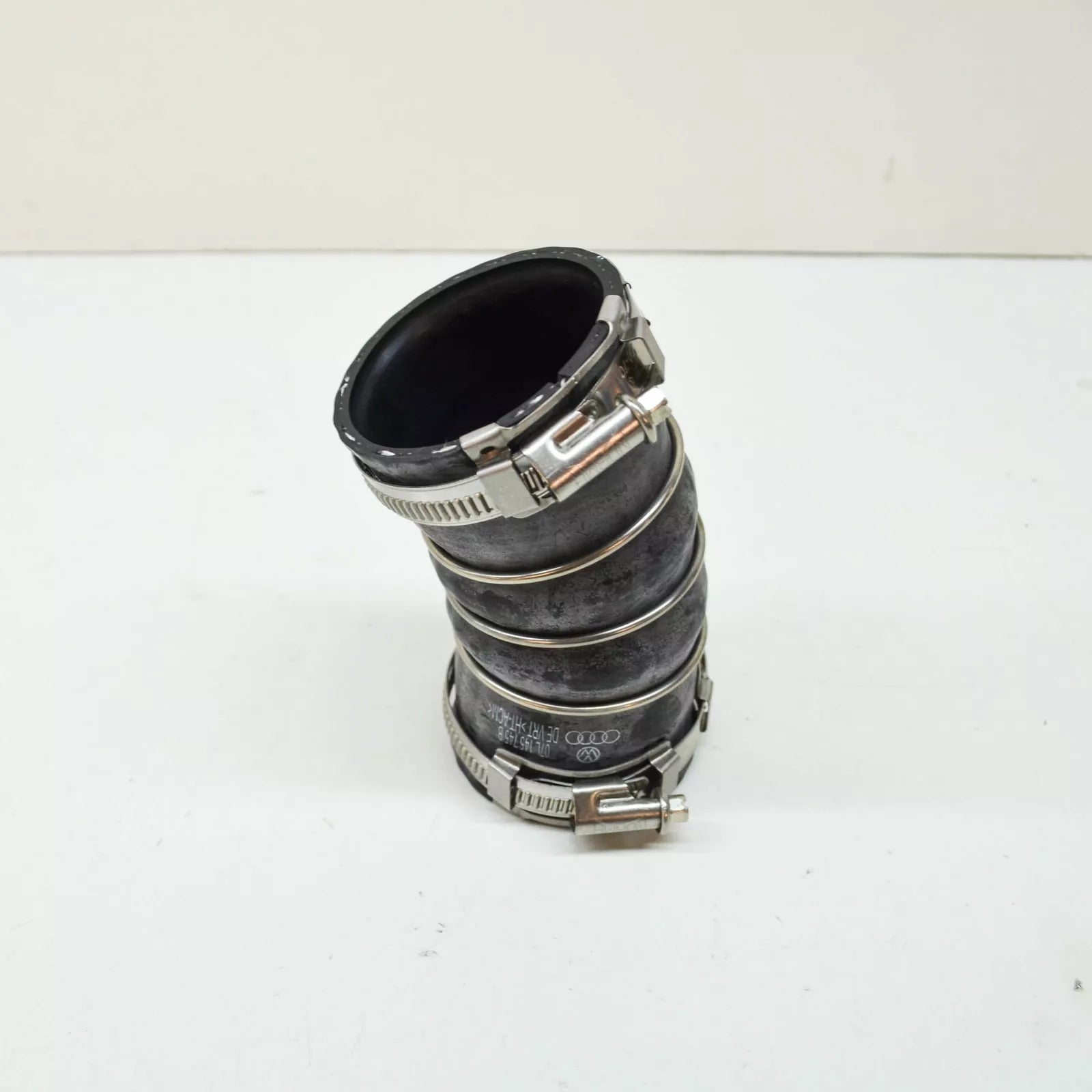 NEW AUDI RS6 AVANT 4F C6 LEFT UPPER INTERCOOLER HOSE PIPE 07L145745B