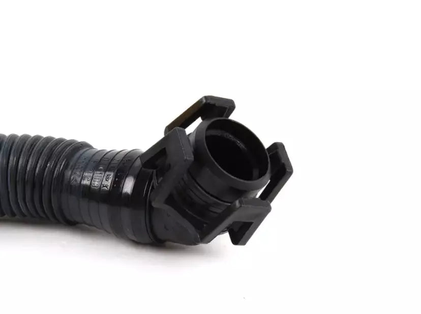 NEW VOLKSWAGEN BEETLE A5 OIL FILTER BREATHER HOSE 07K103558C ORIGINAL
