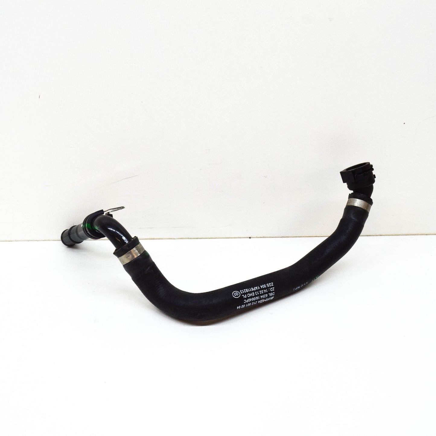 NEW MERCEDES-BENZ CLS C218 COOLANT HOSE A2125010064 ORIGINAL
