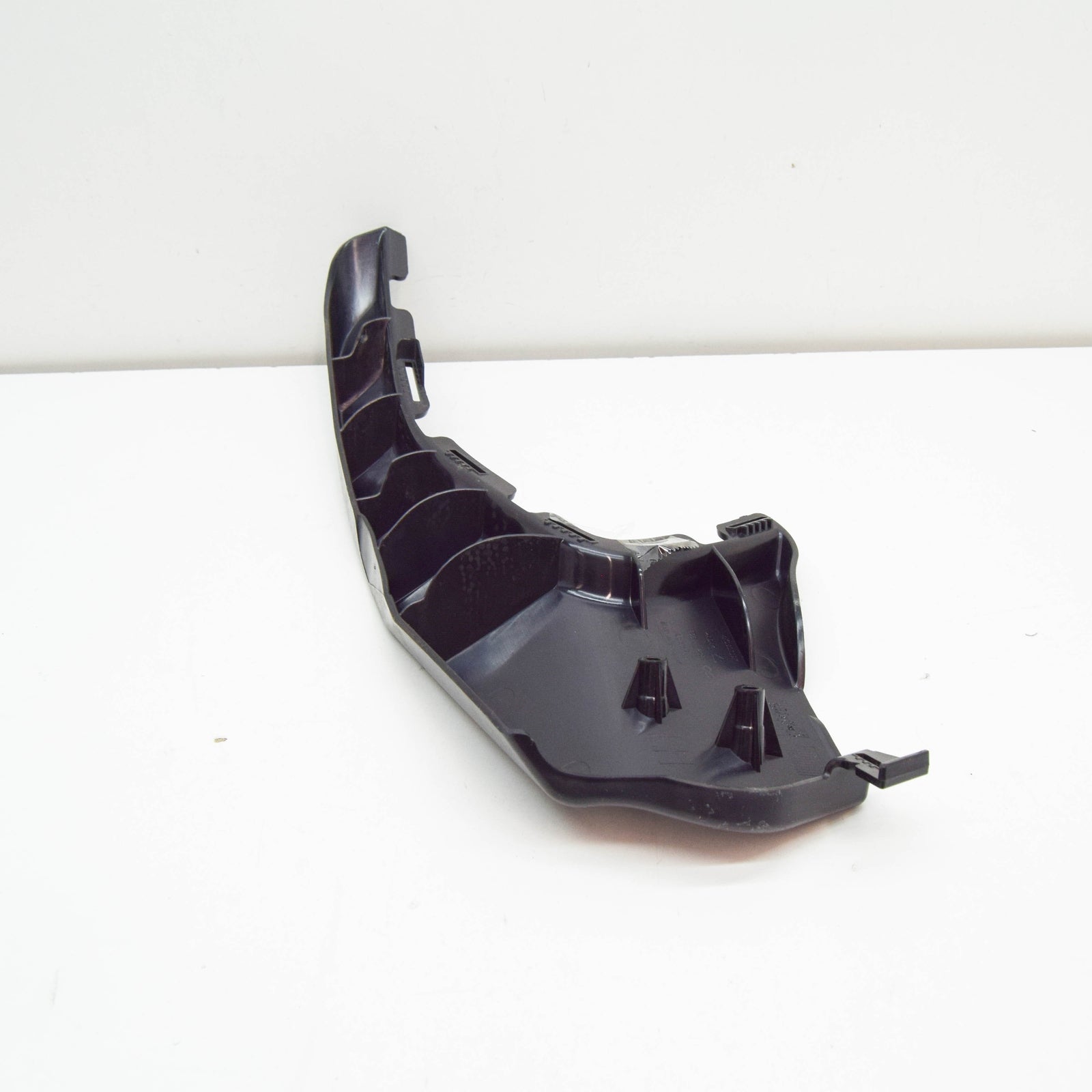 NEW AUDI A6 4A C8 FRONT LEFT BUMPER REINFORCEMENT 4K0807097 ORIGINAL