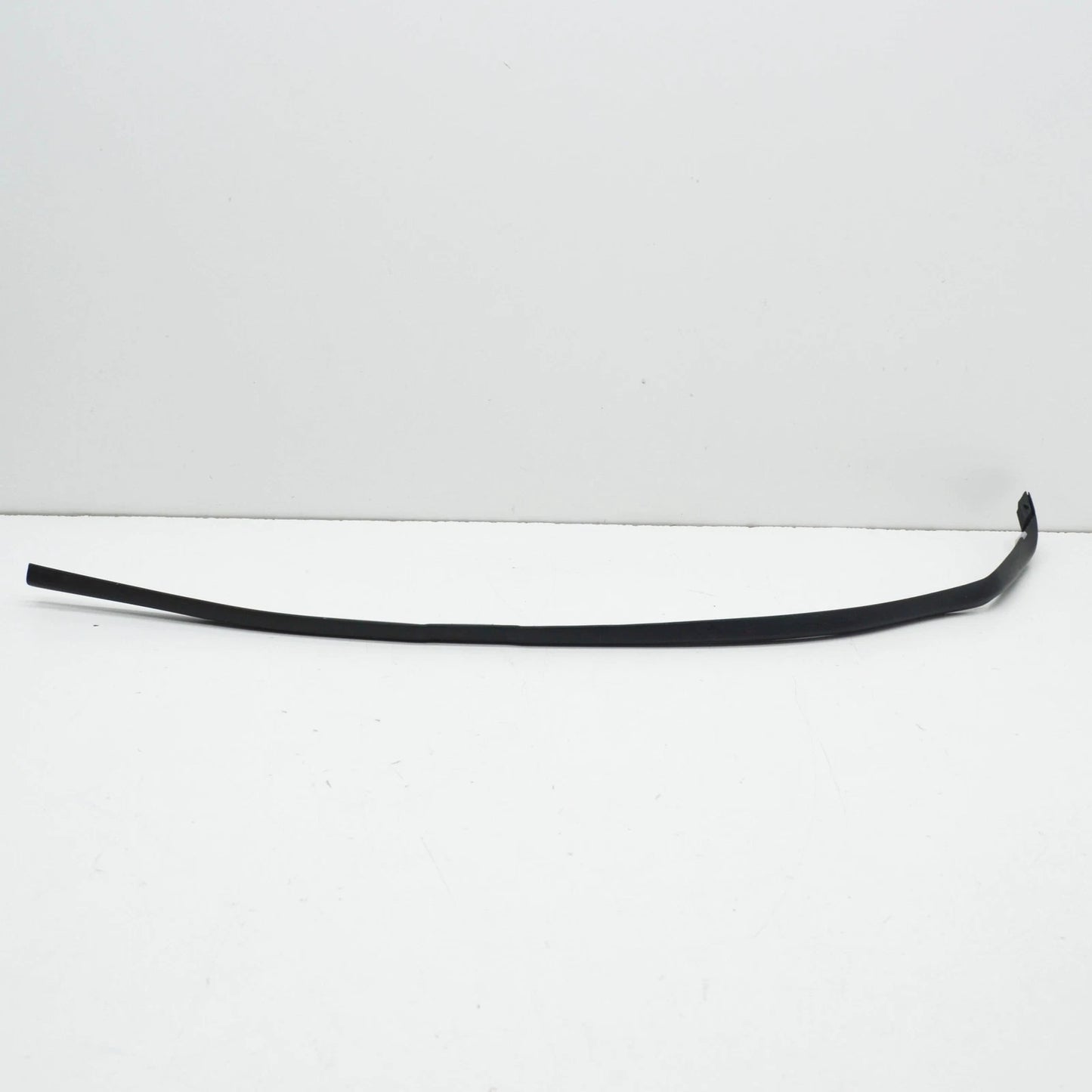 NEW BMW 7 F01 FRONT RIGHT DOOR SEALING 51767177936 ORIGINAL