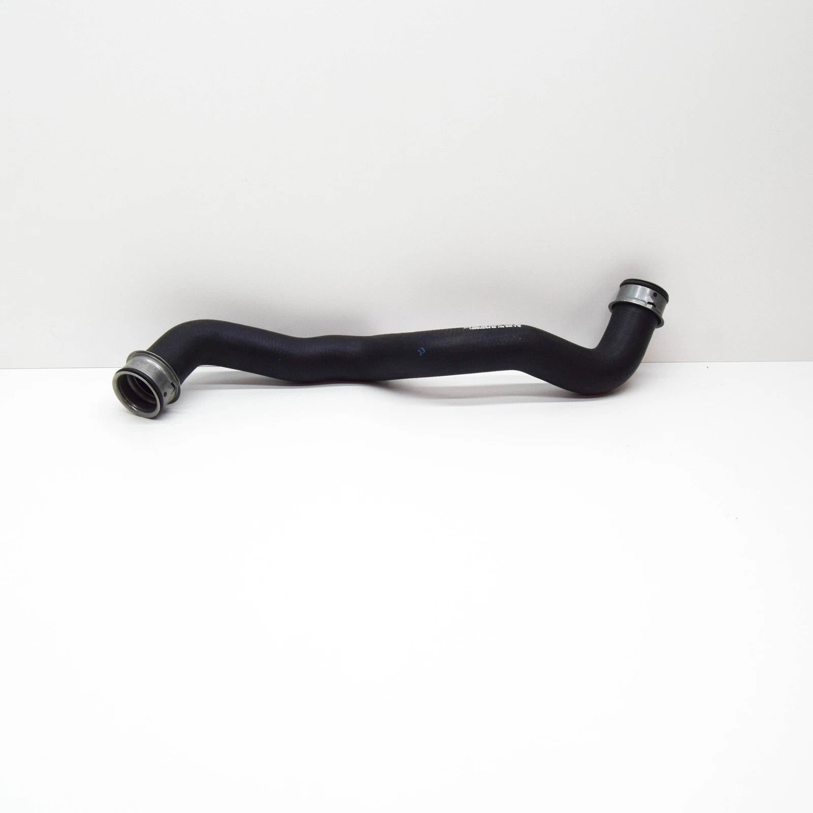 NEW MERCEDES-BENZ C COUPE CL203 RADIATOR TOP HOSE A2095013982 ORIGINAL
