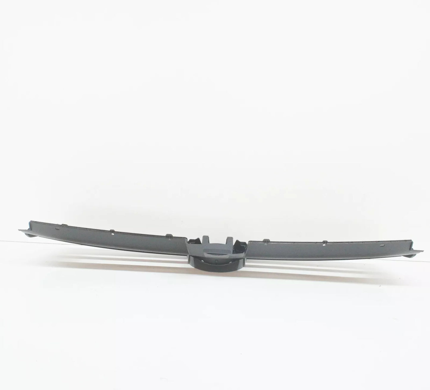 NEW VOLKSWAGEN GOLF MK7 R RADIATOR GRILLE 5G0853651CSZLL ORIGINAL