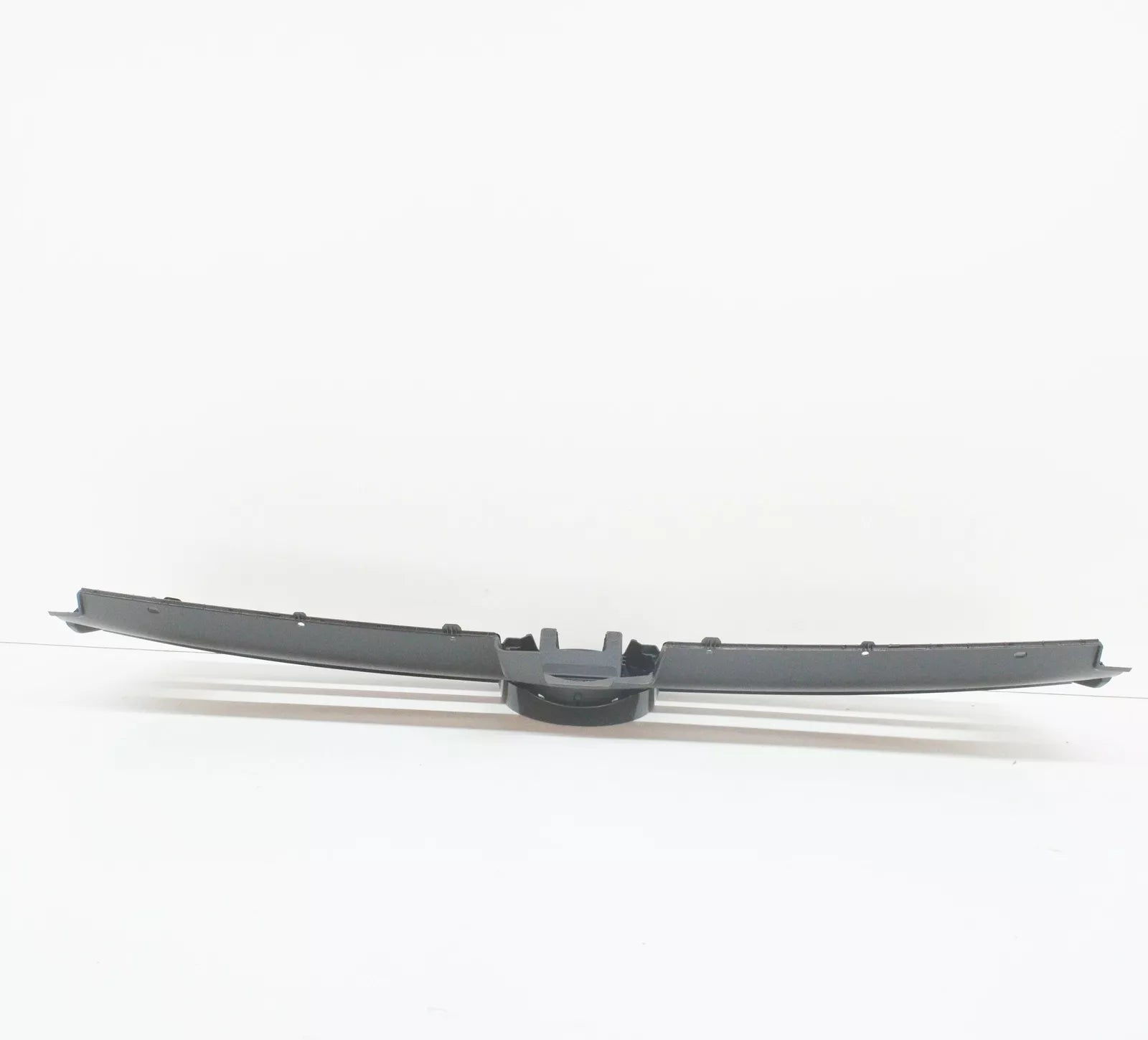 NEW VOLKSWAGEN GOLF MK7 R RADIATOR GRILLE 5G0853651CSZLL ORIGINAL