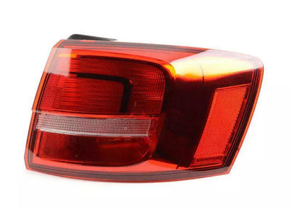 NEW VOLKSWAGEN JETTA A6 REAR RIGHT OUTER TAILLIGHT 5C6945096F ORIGINAL