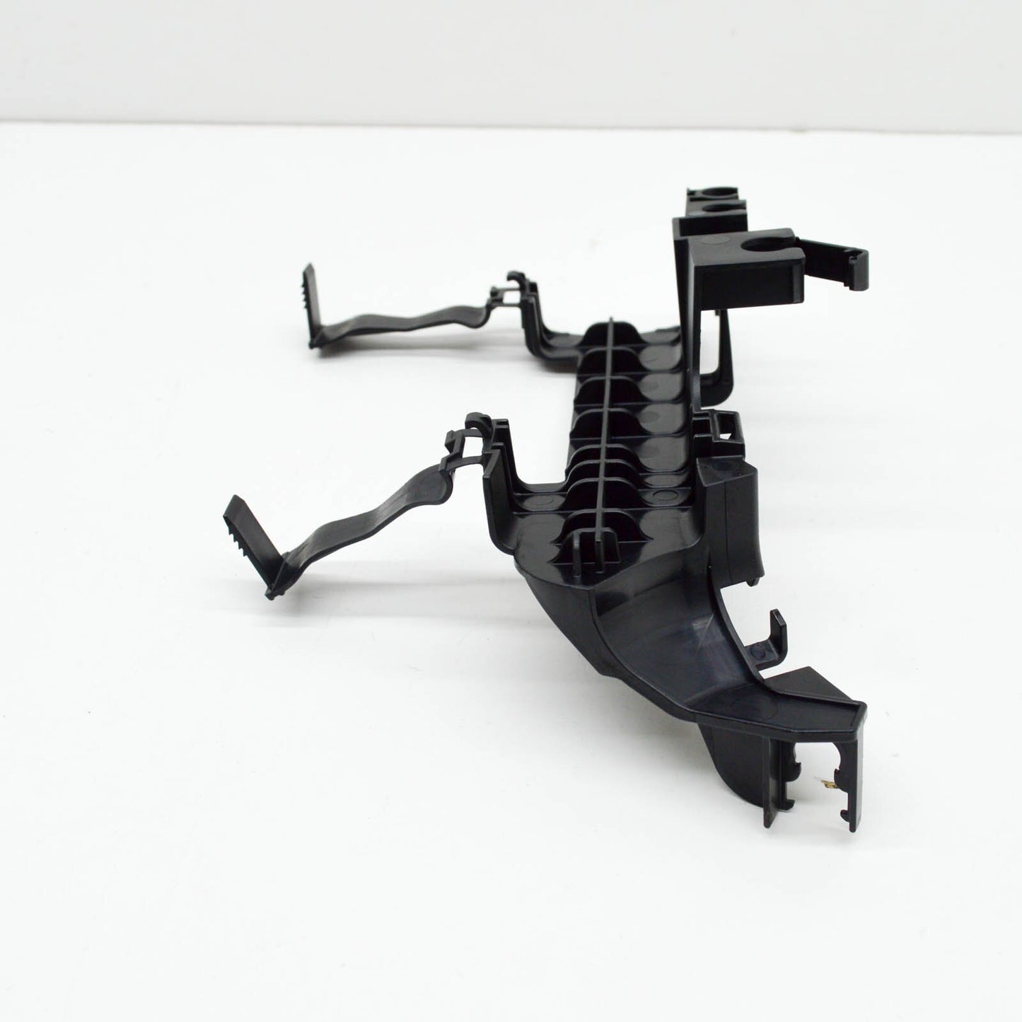 NEW MERCEDES-BENZ E W213 FRONT AXLE LEFT CABLE DUCT A2135467100 ORIGINAL