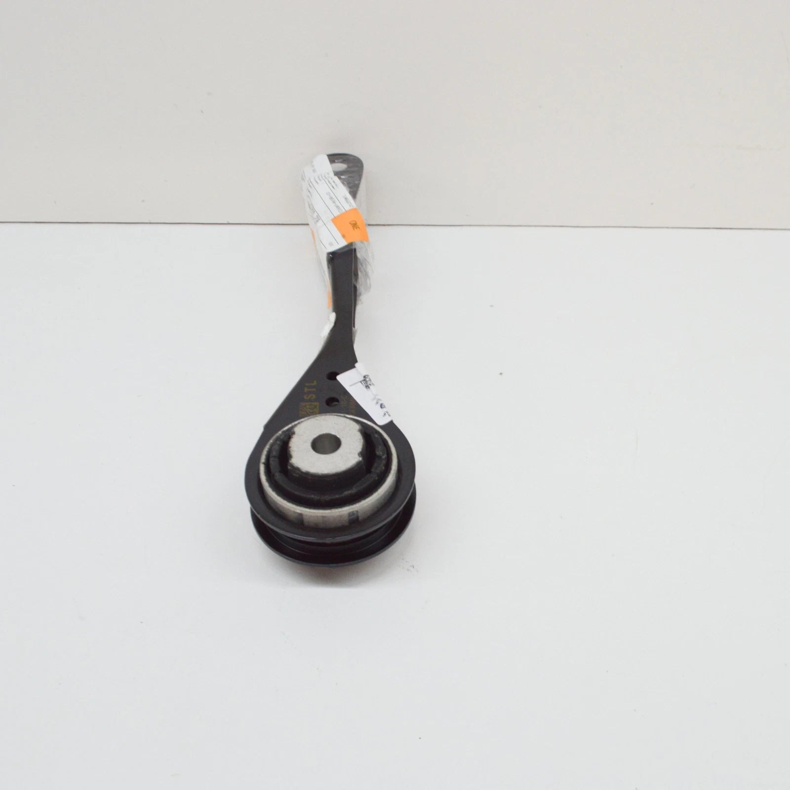 NEW BMW I8 I12 REAR AXLE ROLL-OVER STRUT WITH RUBBER MOUNT 33326862218 ORIGINAL