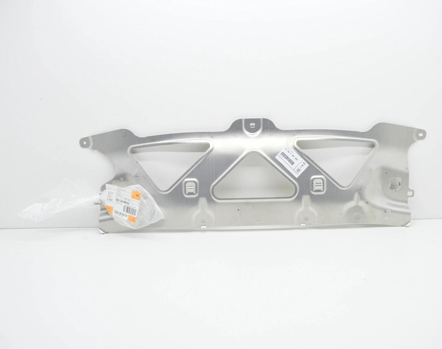 NEW BMW 7 G11 G12 FRONT BODY CROSSLINK PANEL 51647357207 ORIGINAL