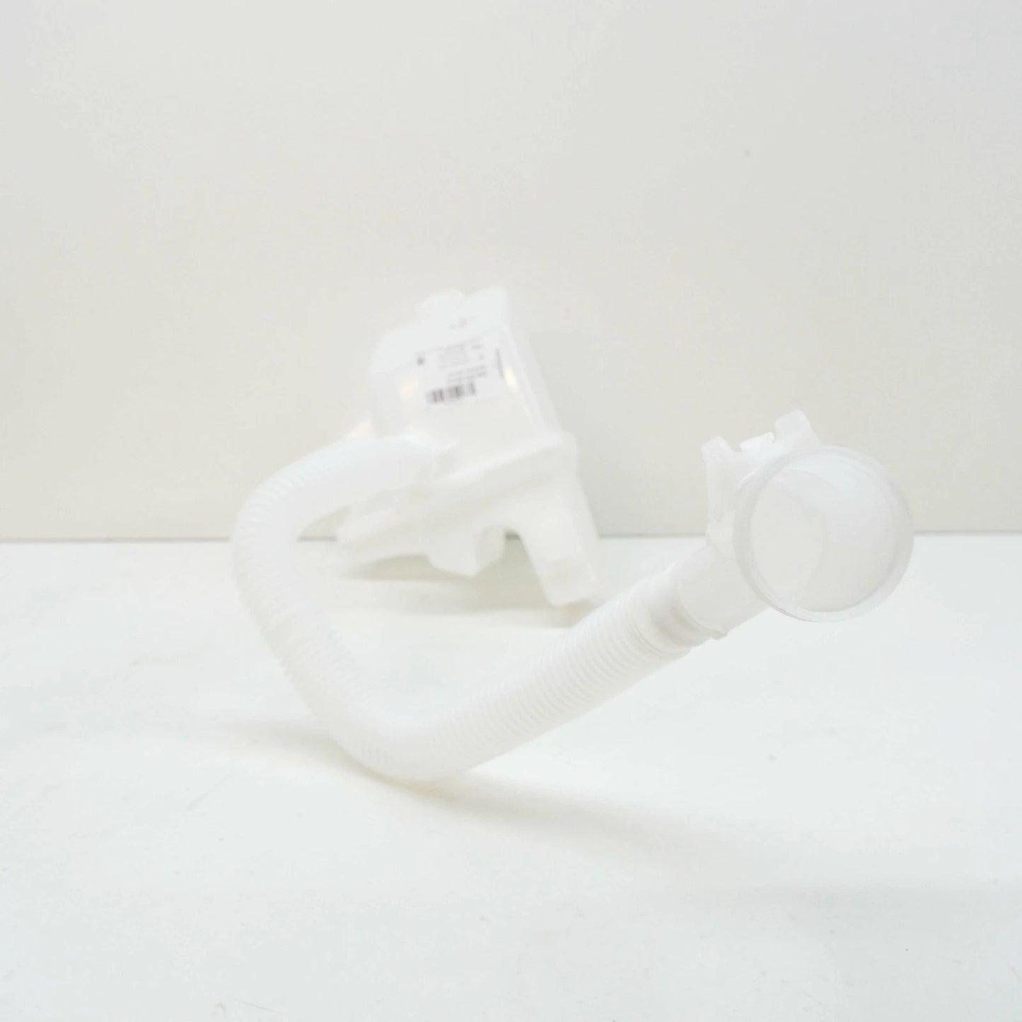 NEW VOLKSWAGEN LOAD E-UP BL WINDSHIELD WASHER RESERVOIR TANK 1S0955453G ORIGINAL