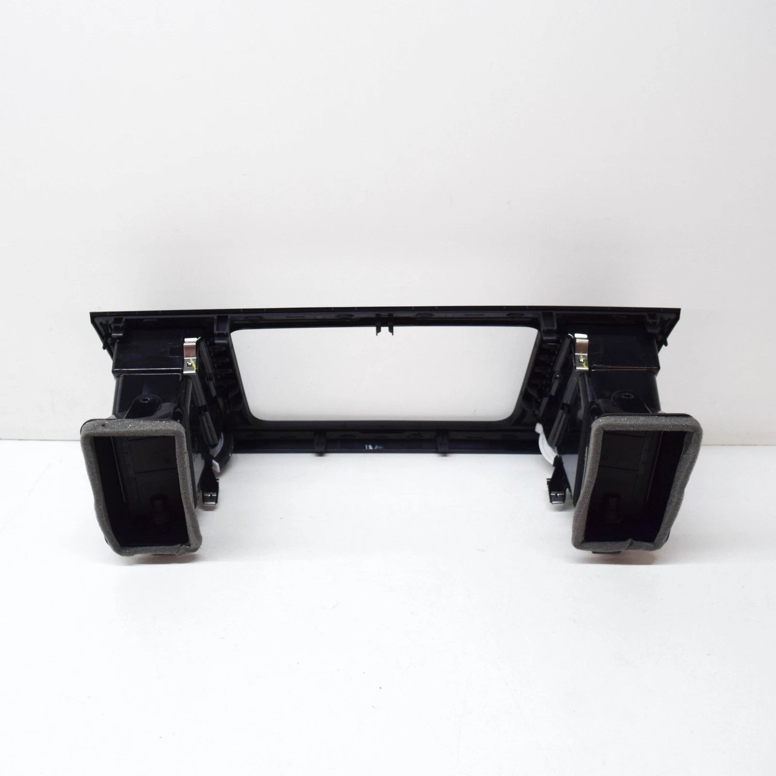 NEW VW TRANSPORTER T6 DASHBOARD CENTER PANEL WITH AIR VENT 7E5857038FGVK