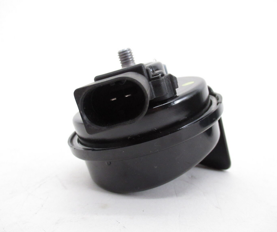 NEW VOLKSWAGEN BEETLE 5C HIGH NOTE HORN SIGNAL 8X0951223B ORIGINAL