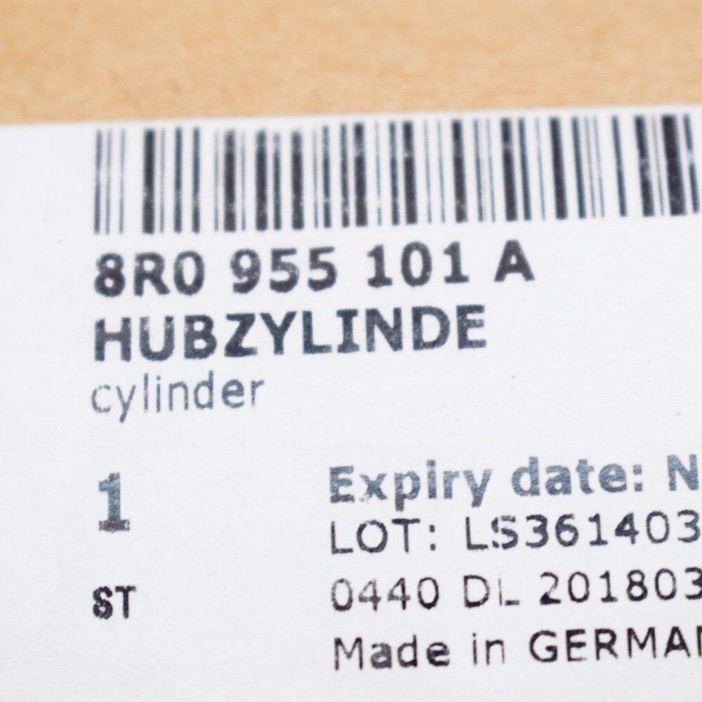 NEW AUDI Q5 8R LEFT HEADLIGHT WASHER 8R0955101A ORIGINAL