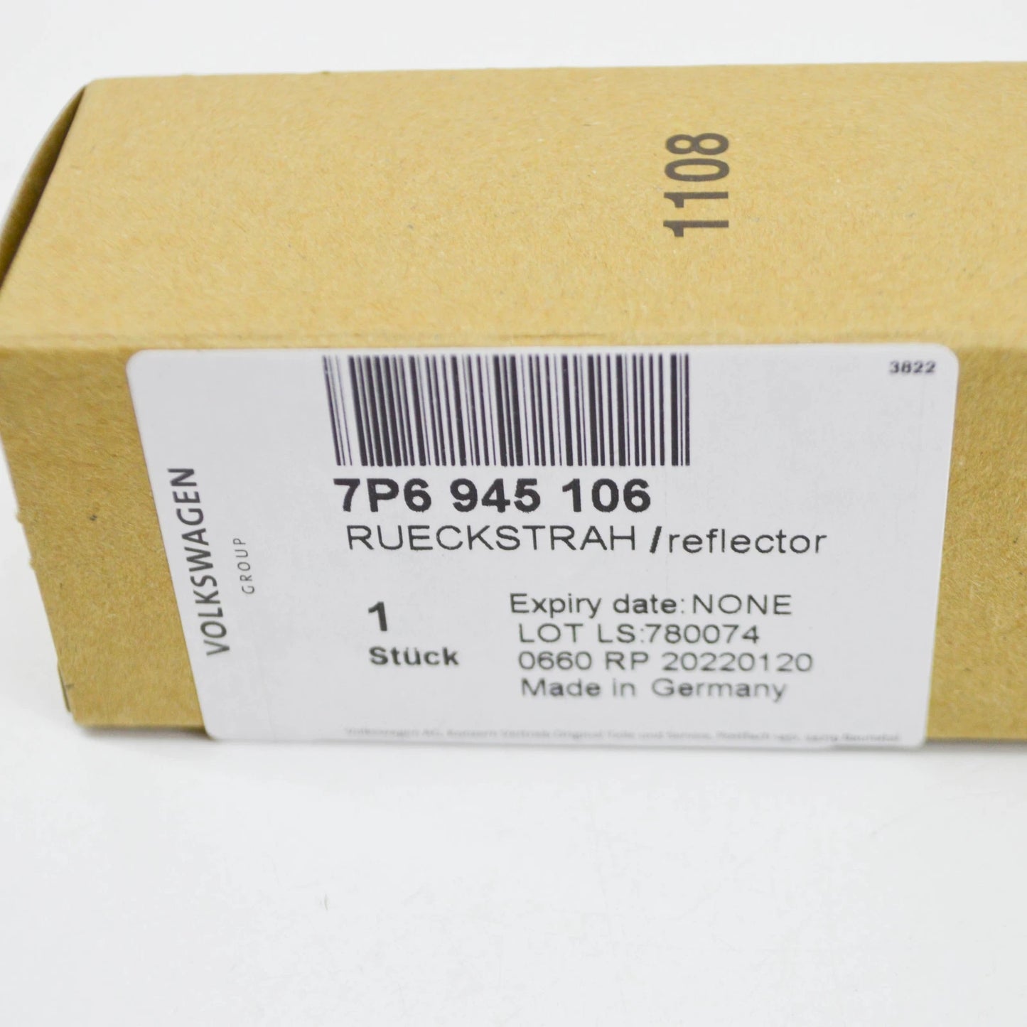 NEW VW TOUAREG 7P MK2 REAR RIGHT BUMPER LIGHT REFLECTOR 7P6945106 ORIGINAL