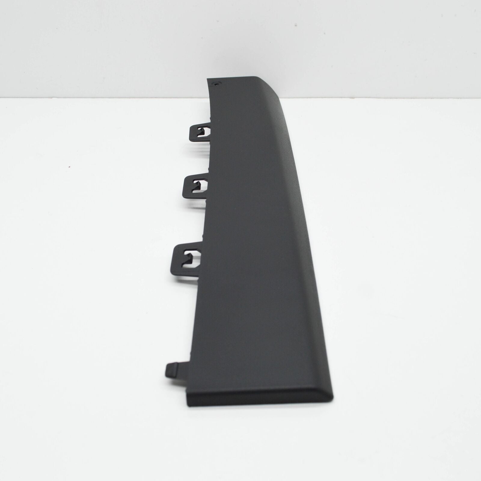 NEW MB E W213 REAR BUMPER BOTTOM LATERAL TRIM RIGHT A2138857402 ORIGINAL