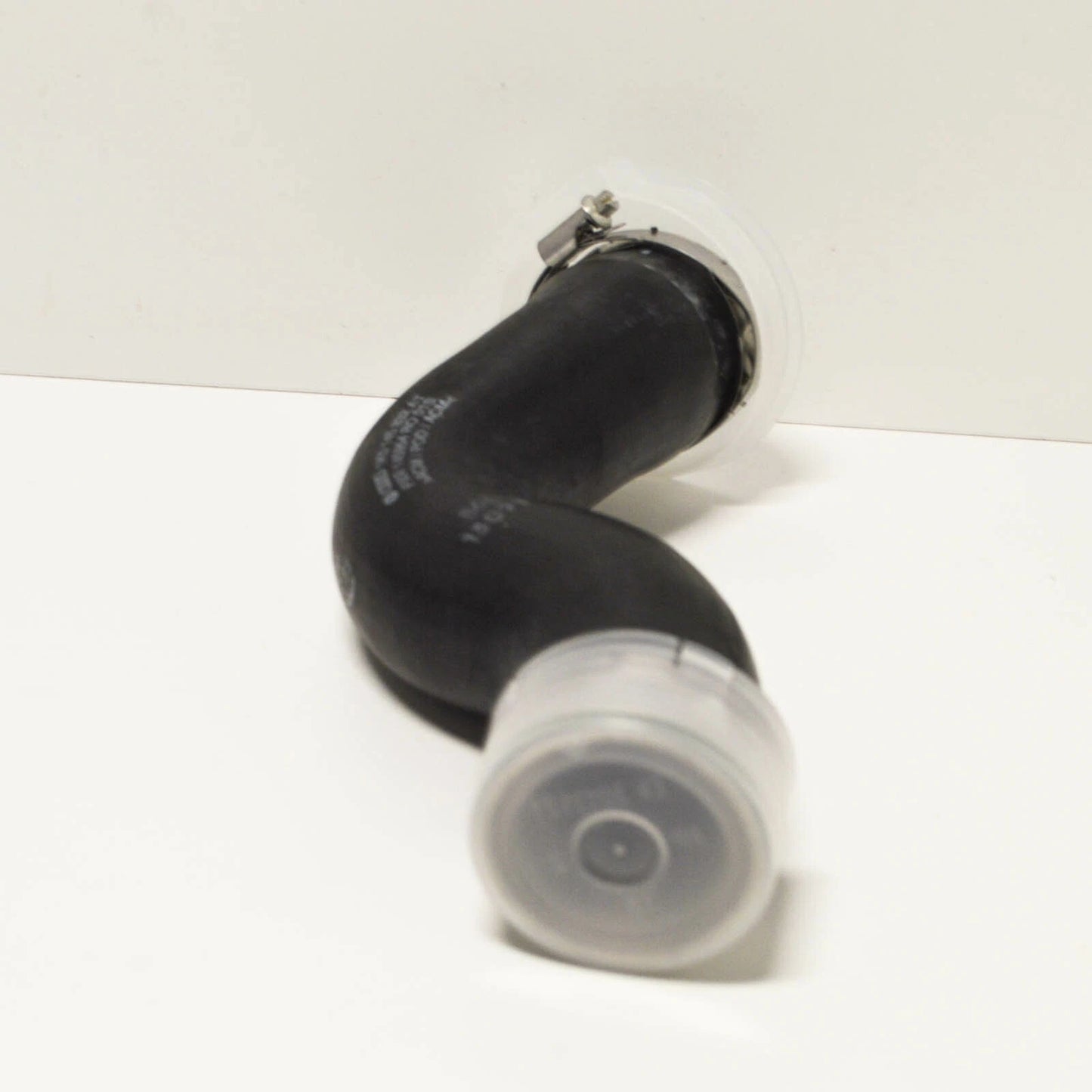 NEW VOLKSWAGEN BEETLE 5C INTERCOOLER HOSE 1K0145832AT 2.0TSI