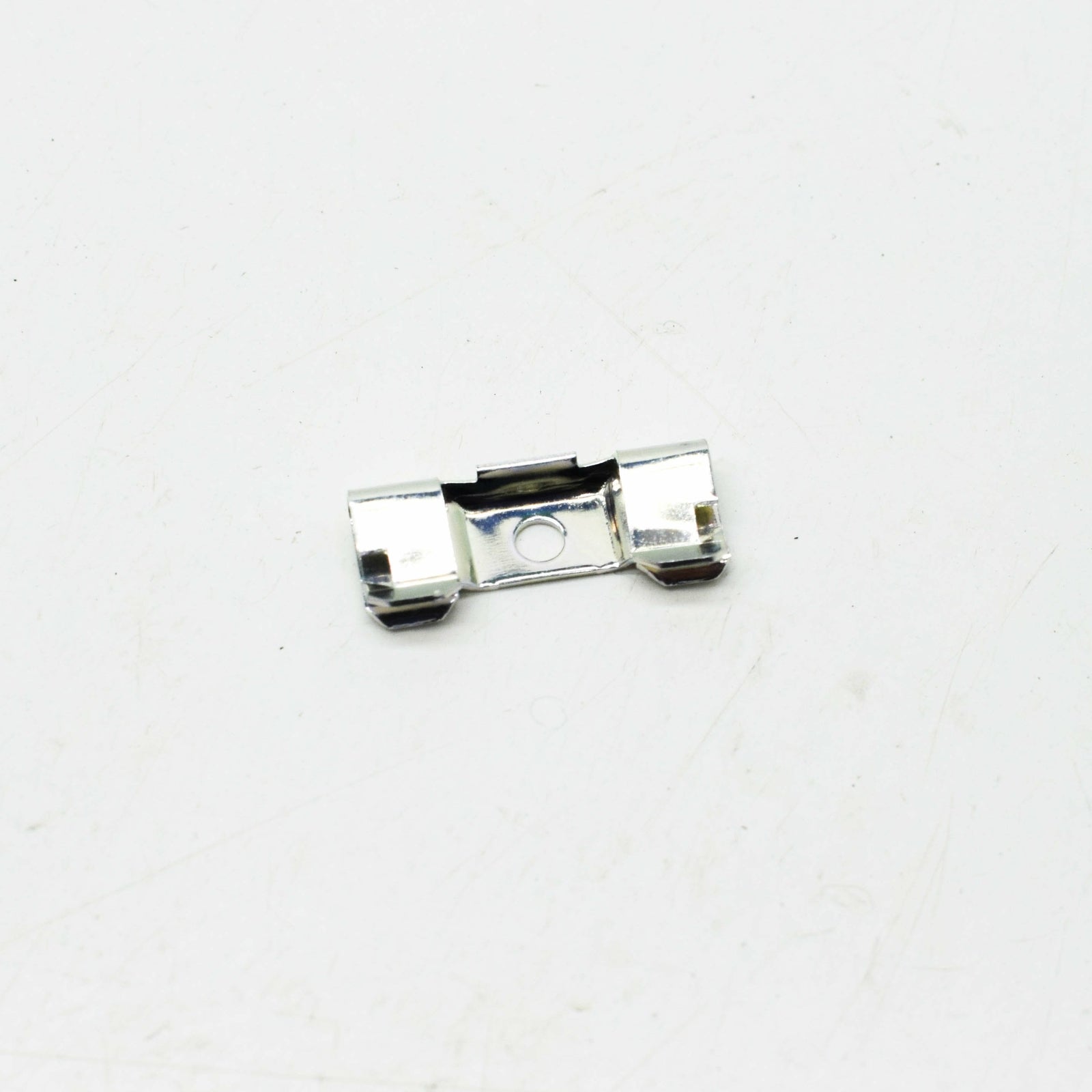 new mb sl r107 front windshield turn retainer fastener a1079881578 original
