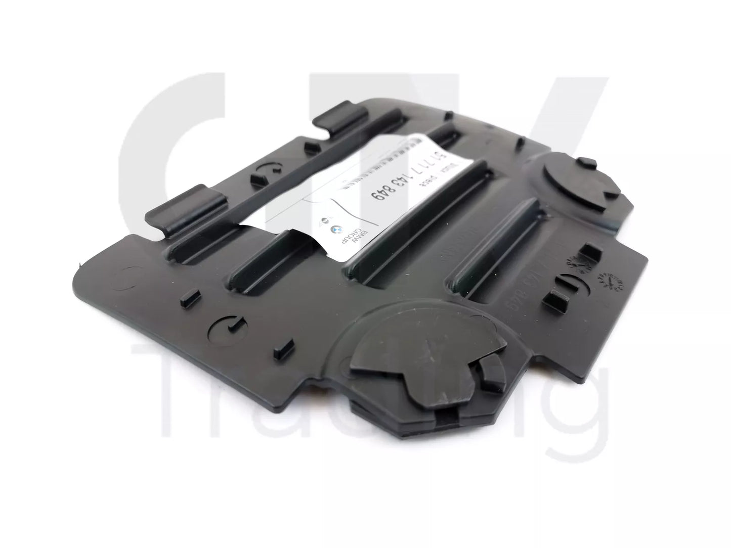 BMW E90 E91 FRONT RIGHT WHEEL ARCH HEADLIGHT ACCESS COVER 51717143849 06-11 NEW