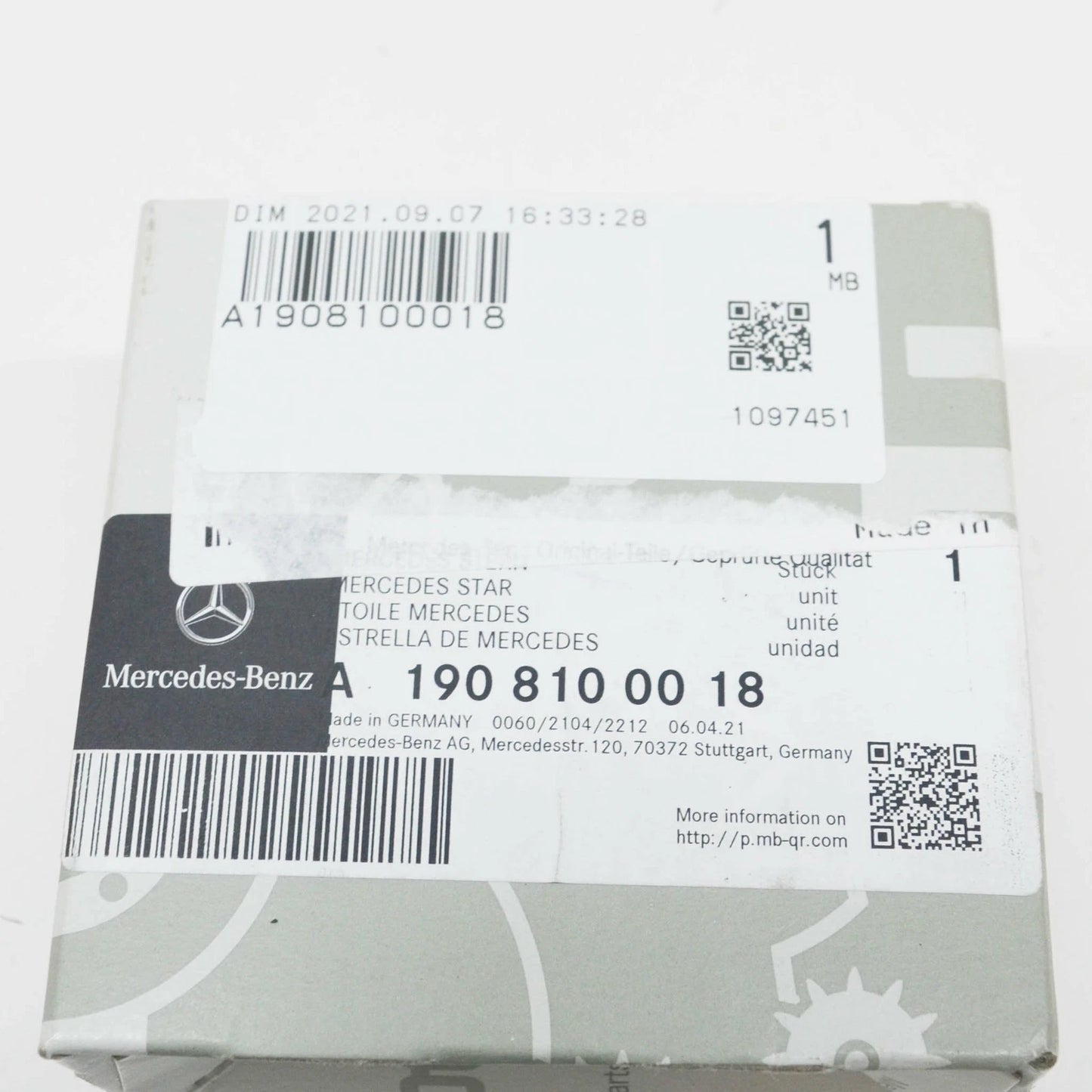 NEW MERCEDES-BENZ AMG GT C190 REAR MERCEDES STAR EMBEM A1908100018 ORIGINAL