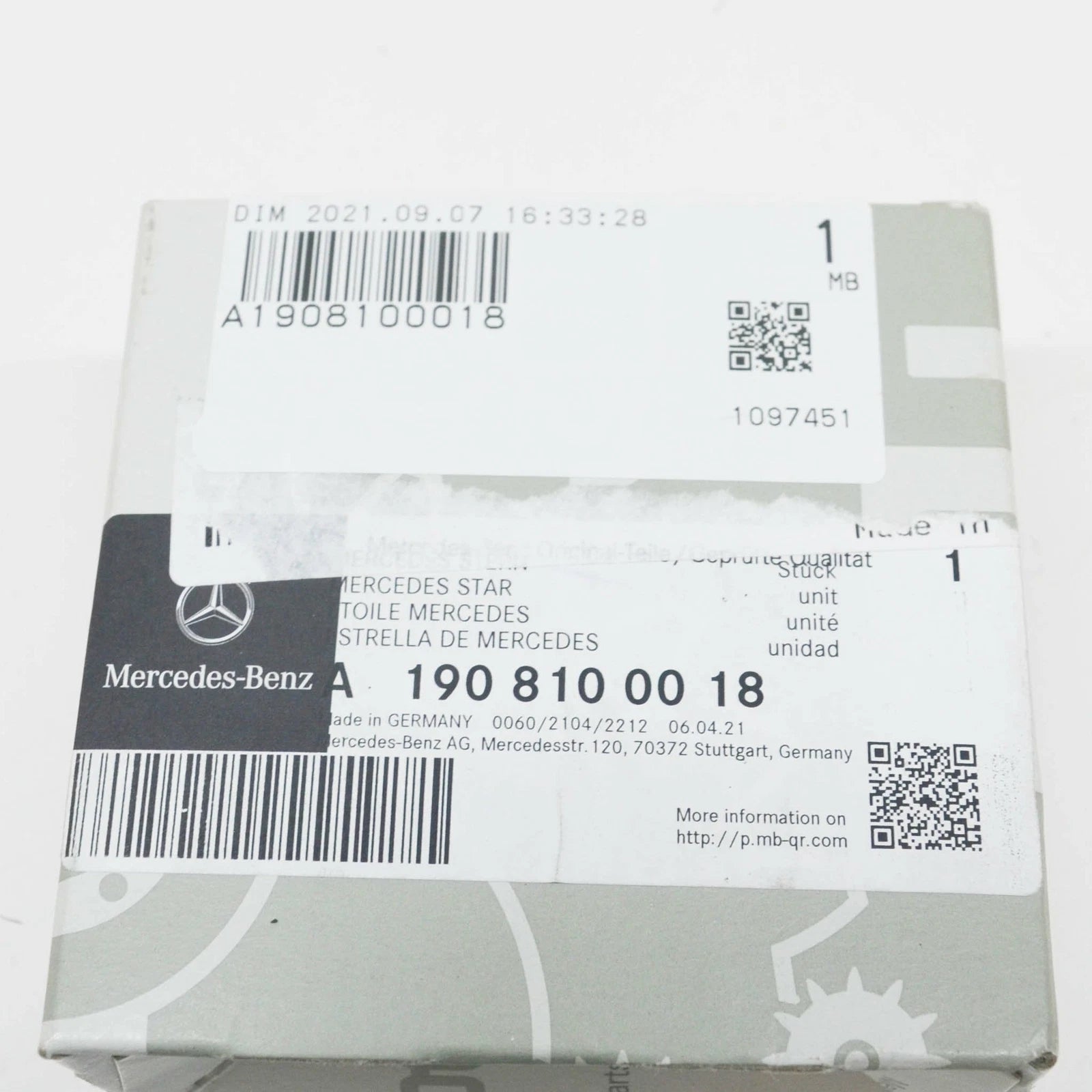 NEW MERCEDES-BENZ AMG GT C190 REAR MERCEDES STAR EMBEM A1908100018 ORIGINAL