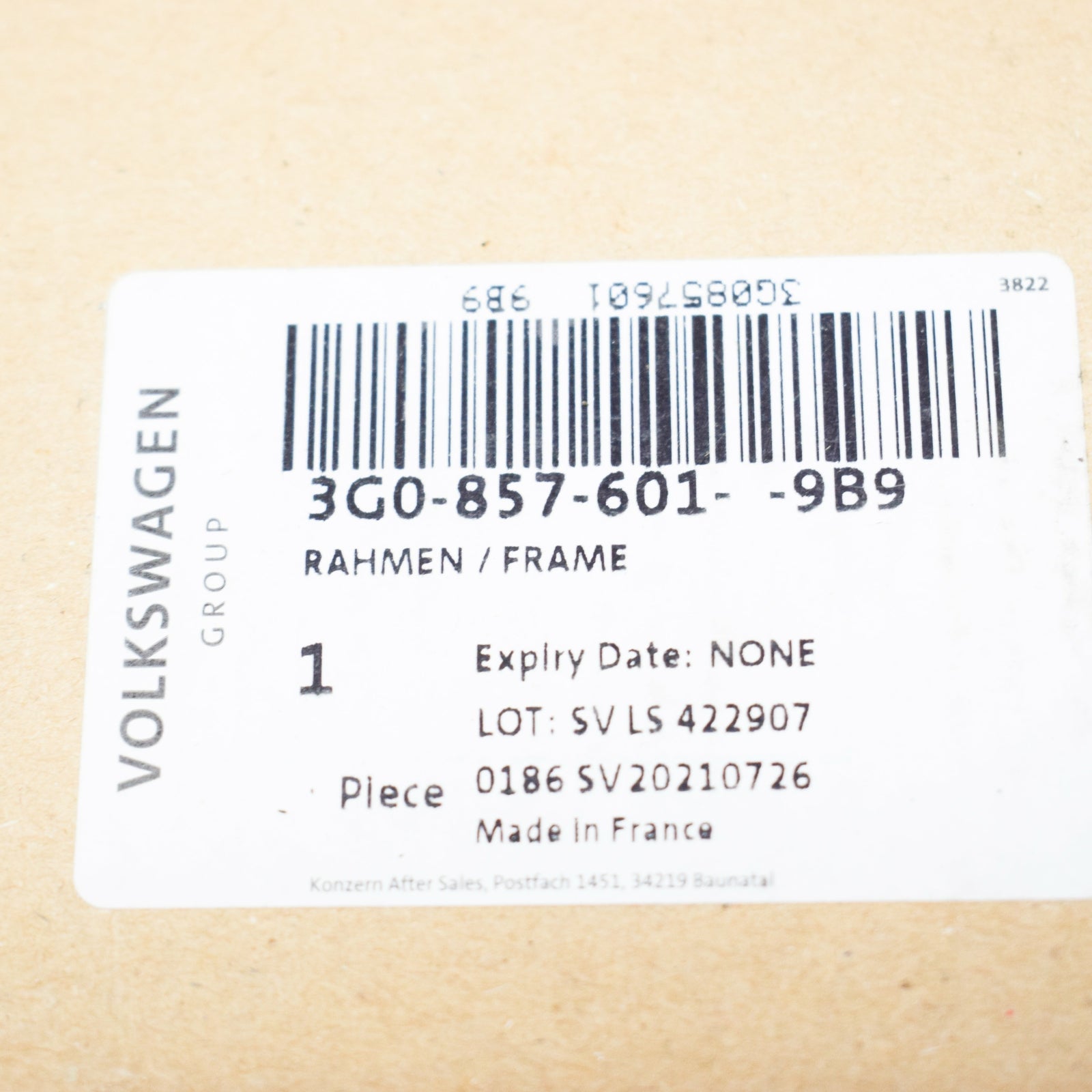 NEW VW PASSAT B8 FRONT LEFT DOOR MIRROR INNER TRIM 3G08576019B9 ORIGINAL