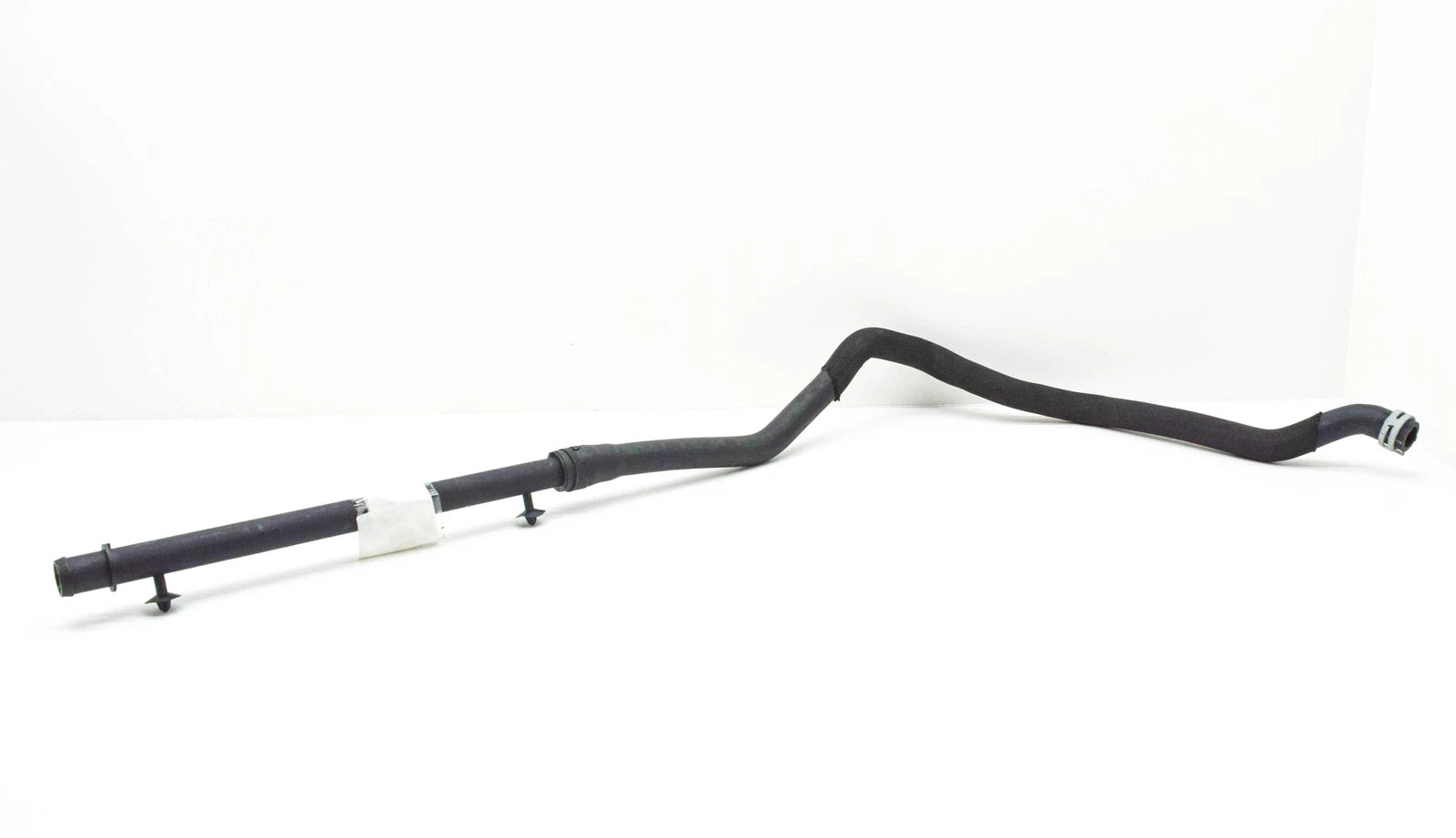 NEW MERCEDES-BENZ M-CLASS W164 COOLANT HOSE A1645060835 ORIGINAL