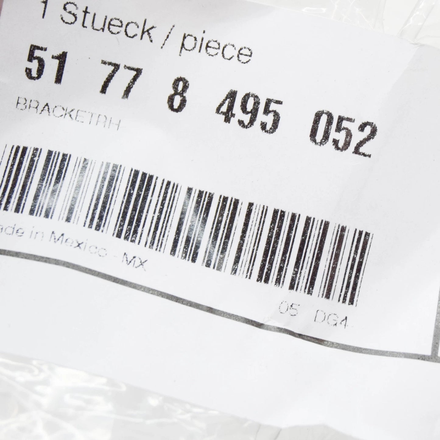 NEW BMW 2 COUPE G42 FRONT RIGHT SIDE SIDESKIRT HOLDER 51778495052 ORIGINAL