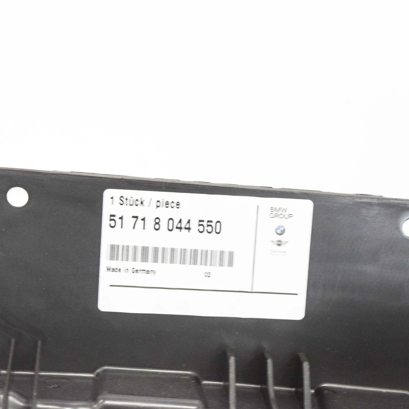 NEW BMW 3 E92 FRONT LOWER RIGHT WHEEL ARCH M TRIM COVERING 51718044550 ORIGINAL