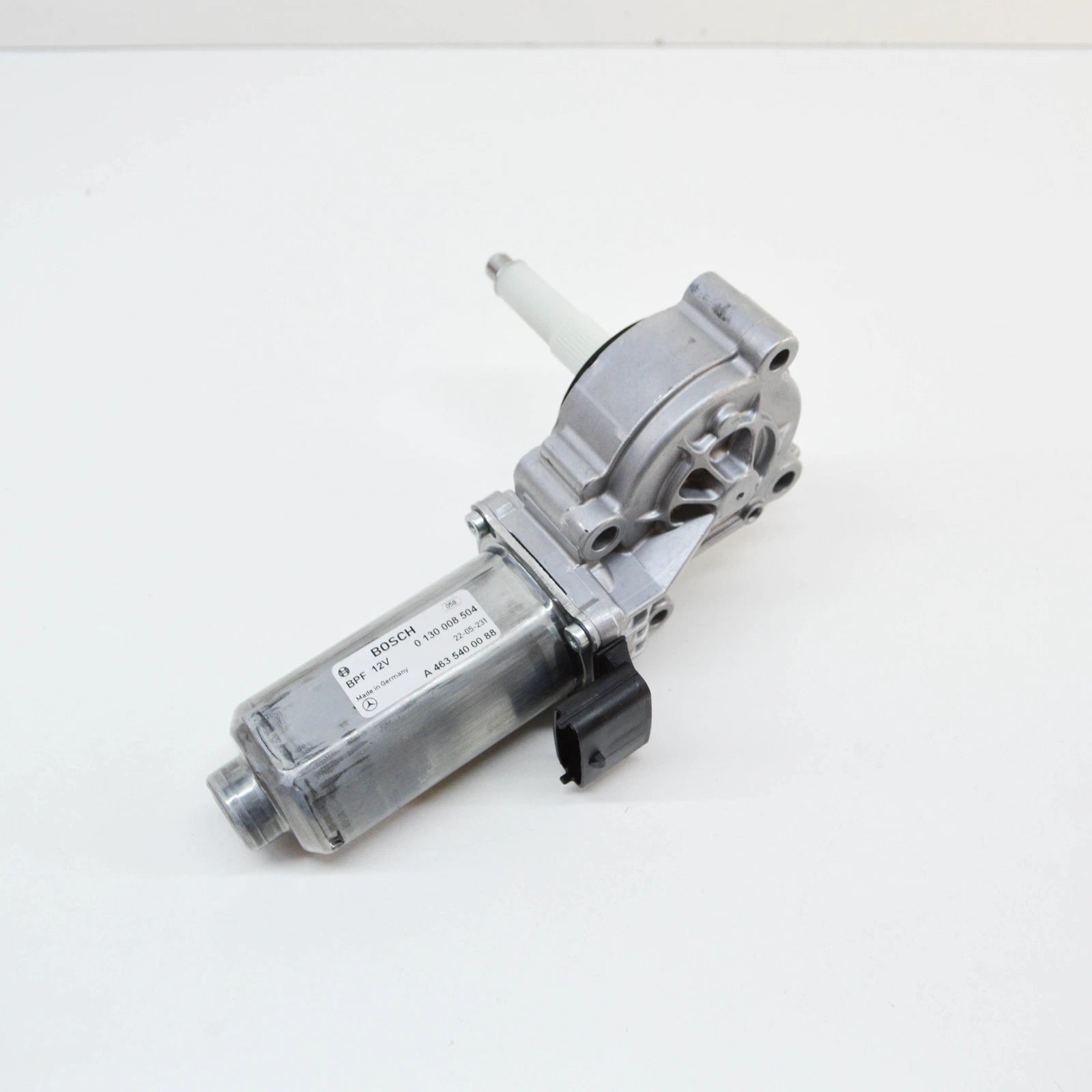 NEW MERCEDES-BENZ G W461 TRANSFER CASE ELECTRIC MOTOR A4635400088 ORIGINAL