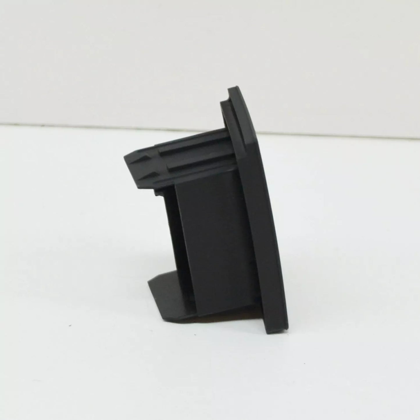 NEW VOLKSWAGEN TOUAREG 7L CONSOLE REAR DUMMY COVER 7L6963341J ORIGINAL