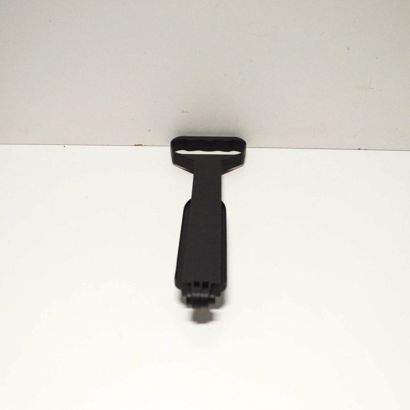 NEW BMW X3 E83 EMERGENCY WHEEL MOUNTING HANDLE 51717030528 ORIGINAL