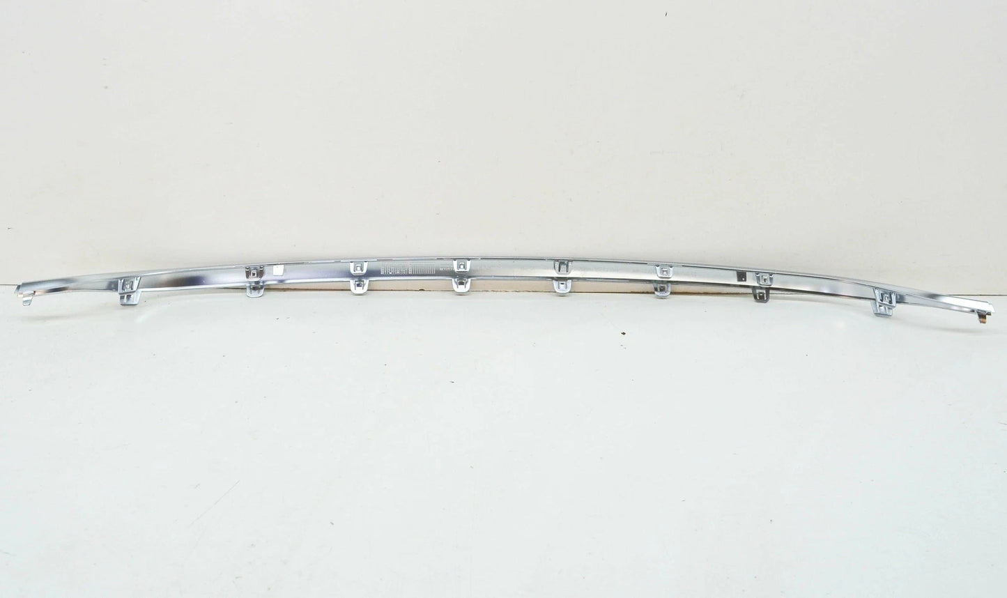 NEW MERCEDES-BENZ E W213 REAR BUMPER CENTER MOLDING TRIM A2138854601 ORIGINAL