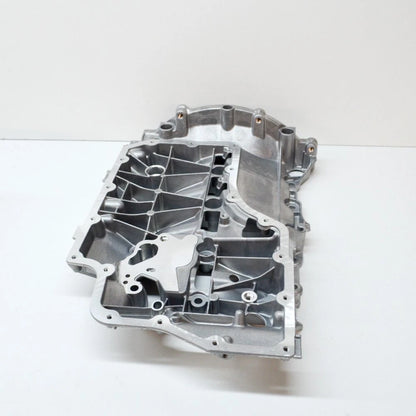 NEW AUDI A4 AVANT B9 UPPER ENGINE OIL SUMP 06L103603AT ORIGINAL