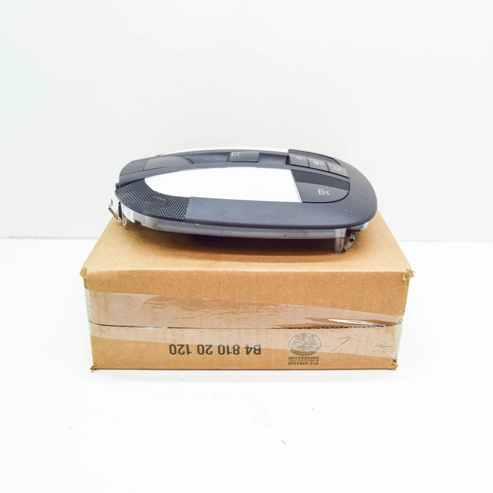 NEW MERCEDES-BENZ M W164 FRONT INTERIOR LIGHT A16487028269051 ORIGINAL