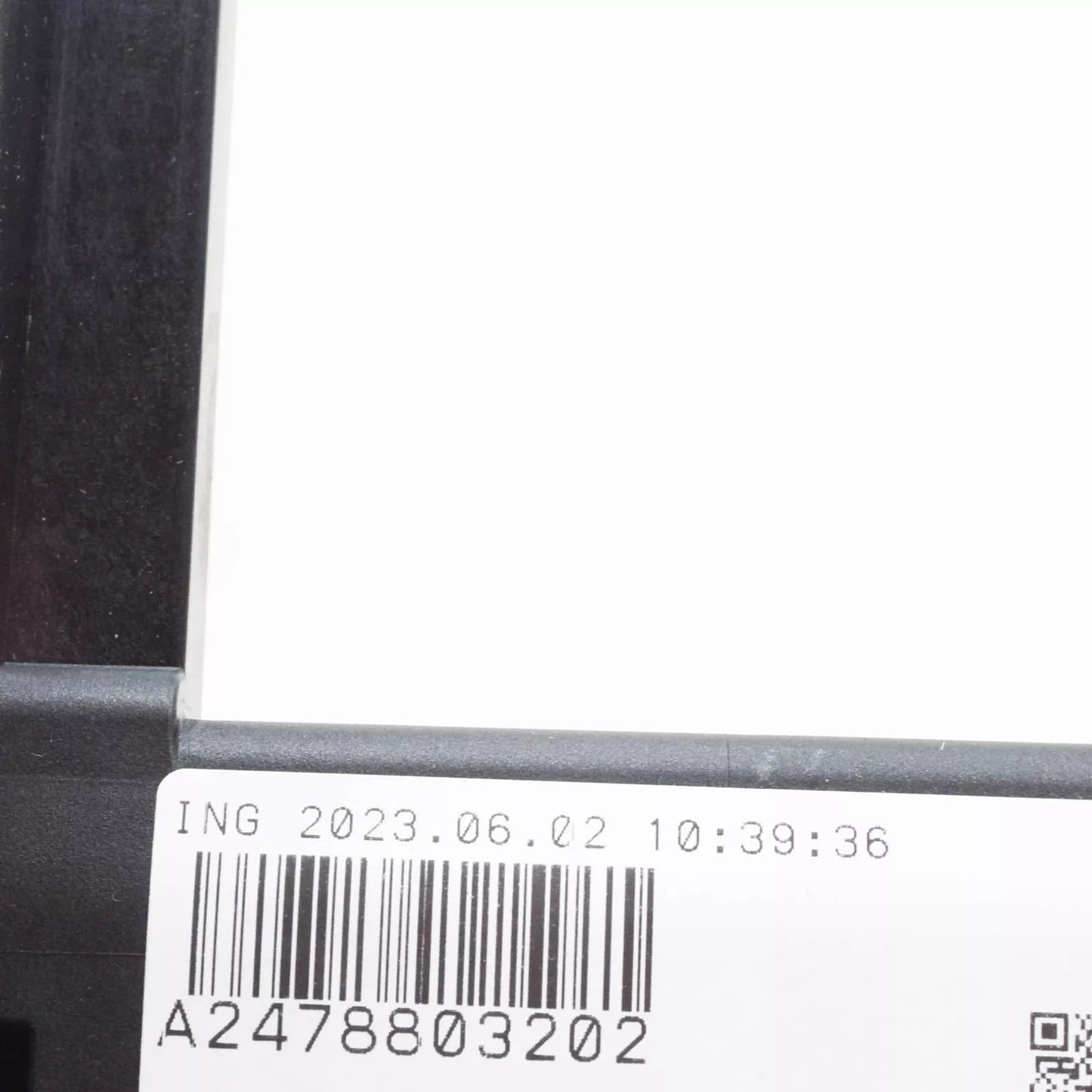 NEW MB B-CLASS W247 FRONT LOWER CENTER RADIATOR AIR DUCT A2478803202 ORIGINAL