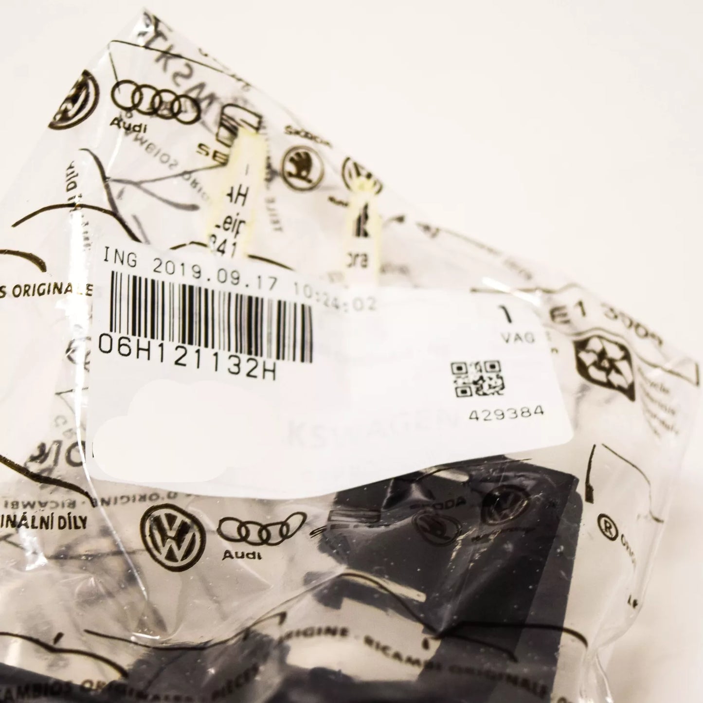 NEW AUDI A4 B8 RADIATOR COOLANT HOSE FLANGE 06H121132H ORIGINAL