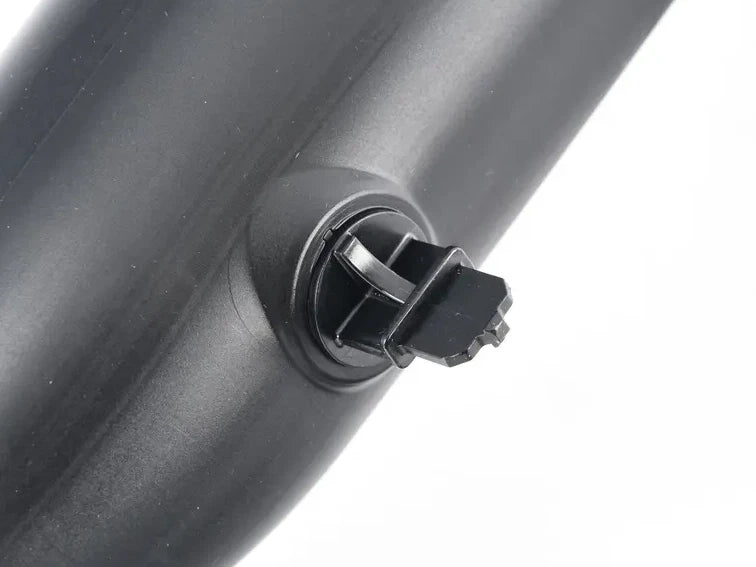 NEW AUDI Q7 4M ENGINE AIR INTAKE HOSE 06L129616J ORIGINAL